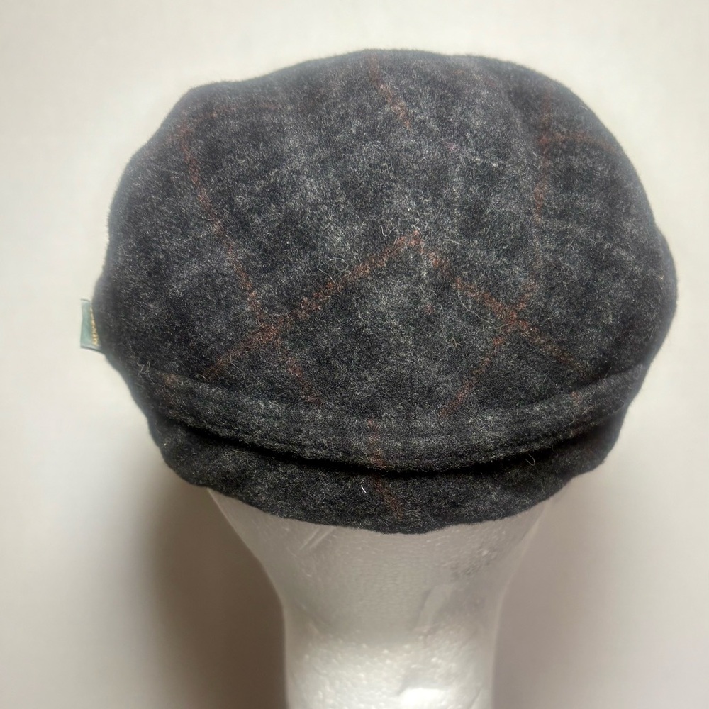 MUCROS WEAVERS Irish Trinity Plaid Wool Cap - Picture 3 of 6